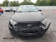 ✅ 2014 Ford Police Interceptor • VIN: 1FAHP2MK0EG148451 • Lot: 69101515. Wystawiony na Copart z przebiegiem 192 918 mil. Bezpłatny archiwum sprzedaży aukcyjnych z USA i szczegółowy raport historii pojazdu na DreamBid. Zdjęcie 5.