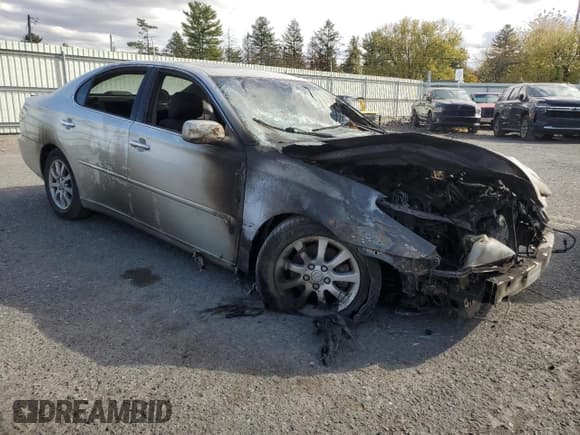 ✅ 2002 Lexus ES 300 • VIN: JTHBF30G120065799 • Lot: 90501205. Listed on Copart with Not provided. Free auction sales archive from the USA and detailed vehicle history report at DreamBid. Image 4.