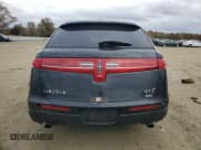✅ 2015 Lincoln MKT • VIN: 2LMHJ5NK7FBL01086 • Lot: 90242205. Wystawiony na Copart z przebiegiem Nie podano. Bezpłatny archiwum sprzedaży aukcyjnych z USA i szczegółowy raport historii pojazdu na DreamBid. Zdjęcie 6.