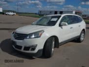 ✅ 2013 Chevrolet Traverse LT • VIN: 1GNKVJKD9DJ189724 • Lot: 43037197. Wystawiony na IAAI z przebiegiem 156 728 mil. Bezpłatny archiwum sprzedaży aukcyjnych z USA i szczegółowy raport historii pojazdu na DreamBid. Zdjęcie 2.