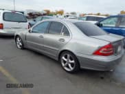 ✅ 2004 Mercedes-Benz C 230 Kompressor • VIN: WDBRF40J94A648649 • Лот: 43669879. Опубликован ранее на IAAI с пробегом 213 416 миль. Бесплатный доступ к архиву аукционных продаж из США и подробный отчёт об истории автомобиля на DreamBid. Изображение 3.