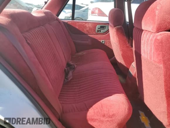 ✅ 1995 Chevrolet Corsica • VIN: 1G1LD5548SY236130 • Лот: 78059984. Опубликован ранее на Copart с пробегом 280 703 миль. Бесплатный доступ к архиву аукционных продаж из США и подробный отчёт об истории автомобиля на DreamBid. Изображение 10.