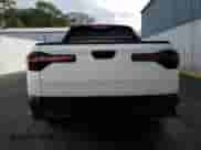 2024 Hyundai Santa Cruz SEL с VIN 5NTJB4AE1RH098408, выставлен на аукционе Copart как лот 83109084 с пробегом 25 605 миль миль и Чистый • Clean title. История ставок и продаж доступна на DreamBid. Изображение 6.