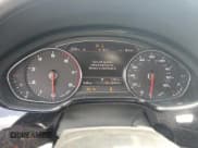 ✅ 2015 Audi A8 4.0T • VIN: WAU32AFD7FN016860 • Lot: 65257235. Wystawiony na Copart z przebiegiem 81 314 mil. Bezpłatny archiwum sprzedaży aukcyjnych z USA i szczegółowy raport historii pojazdu na DreamBid. Zdjęcie 9.