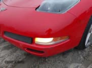 ✅ 2003 Chevrolet Corvette • VIN: 1G1YY22G435126377 • Lot: 43867198. Wystawiony na IAAI z przebiegiem 153 988 mil. Bezpłatny archiwum sprzedaży aukcyjnych z USA i szczegółowy raport historii pojazdu na DreamBid. Zdjęcie 6.