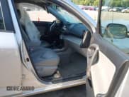 ✅ 2007 Toyota RAV4 Limited • VIN: JTMZK31V675014608 • Лот: 42956007. Опубликован ранее на IAAI с пробегом 289 382 миль. Бесплатный доступ к архиву аукционных продаж из США и подробный отчёт об истории автомобиля на DreamBid. Изображение 5.