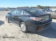 ✅ 2017 Hyundai Sonata SE • VIN: KMHE24L17HA043439 • Лот: 43675701. Опубликован ранее на IAAI с пробегом Не указан. Бесплатный доступ к архиву аукционных продаж из США и подробный отчёт об истории автомобиля на DreamBid. Изображение 3.