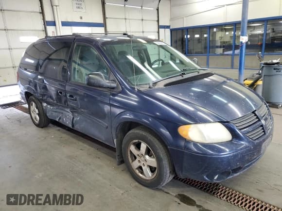 ✅ 2005 Dodge Caravan SXT • VIN: 2D4GP44L45R404697 • Лот: 90909455. Опубликован ранее на Copart с пробегом 147 702 миль. Бесплатный доступ к архиву аукционных продаж из США и подробный отчёт об истории автомобиля на DreamBid. Изображение 4.