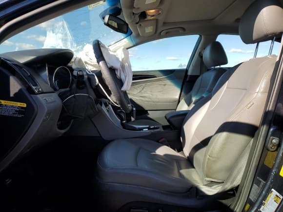 ✅ 2012 Hyundai Sonata Limited • VIN: 5NPEC4AB5CH406674 • Lot: 75933354. Listed on Copart with 118,078 mi. Free auction sales archive from the USA and detailed vehicle history report at DreamBid. Image 7.