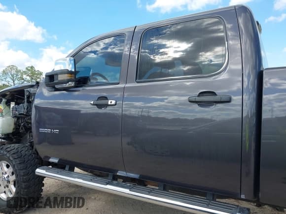 ✅ 2011 Chevrolet Silverado 2500HD LT • VIN: 1GC1KXCG6BF182643 • Lot: 43459265. Listed on IAAI with 176,716 mi. Free auction sales archive from the USA and detailed vehicle history report at DreamBid. Image 15.