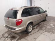 ✅ 2002 Dodge Caravan Sport • VIN: 2B4GP44382R739189 • Lot: 43850506. Listed on IAAI with 169,318 mi. Free auction sales archive from the USA and detailed vehicle history report at DreamBid. Image 4.