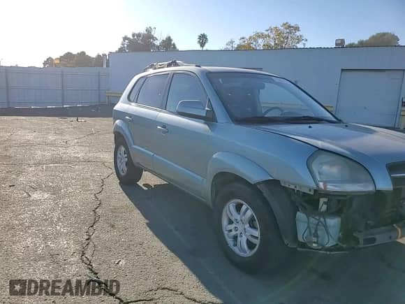 2008 Hyundai Tucson SE с VIN KM8JN72D98U914553, выставлен на аукционе Copart как лот 79964474 с пробегом 203 283 миль миль и Списание • Salvage title. История ставок и продаж доступна на DreamBid. Изображение 11.