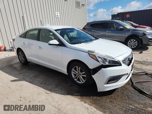 ✅ 2015 Hyundai Sonata SE • VIN: 5NPE24AFXFH170503 • Лот: 84013365. Опубликован ранее на Copart с пробегом 188 384 миль. Бесплатный доступ к архиву аукционных продаж из США и подробный отчёт об истории автомобиля на DreamBid. Изображение 4.