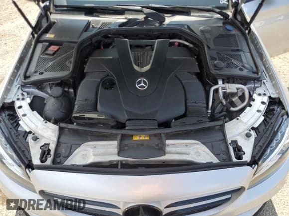 ✅ 2015 Mercedes-Benz C 400 • VIN: 55SWF6GB4FU009814 • Лот: 68894615. Опубликован ранее на Copart с пробегом 144 439 миль. Бесплатный доступ к архиву аукционных продаж из США и подробный отчёт об истории автомобиля на DreamBid. Изображение 11.