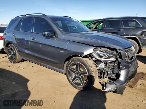 ✅ 2019 Mercedes-Benz GLE 43 AMG • VIN: 4JGDA6EB4KB187869 • Lot: 79894504. Listed on Copart with 43,329 mi. Free auction sales archive from the USA and detailed vehicle history report at DreamBid. Image 4.