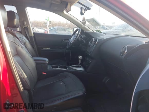 ✅ 2012 Nissan Rogue S • VIN: JN8AS5MV5CW374482 • Lot: 41505860. Wystawiony na IAAI z przebiegiem Nie podano. Bezpłatny archiwum sprzedaży aukcyjnych z USA i szczegółowy raport historii pojazdu na DreamBid. Zdjęcie 5.