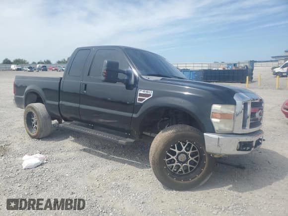 ✅ 2008 Ford F-250 XL • VIN: 1FTSX21R18EB97675 • Лот: 70556195. Опубликован ранее на Copart с пробегом 234 652 миль. Бесплатный доступ к архиву аукционных продаж из США и подробный отчёт об истории автомобиля на DreamBid. Изображение 4.
