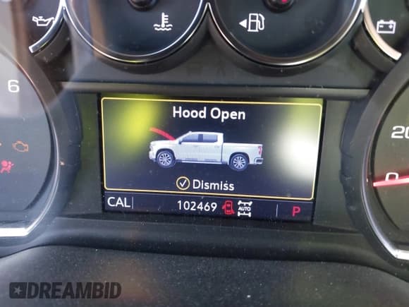 ✅ 2019 Chevrolet Silverado 1500 LT Trail Boss • VIN: 1GCPYFED1KZ366585 • Lot: 42853574. Wystawiony na IAAI z przebiegiem 102 469 mil. Bezpłatny archiwum sprzedaży aukcyjnych z USA i szczegółowy raport historii pojazdu na DreamBid. Zdjęcie 7.