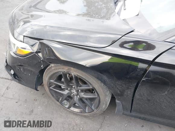 ✅ 2023 Honda Civic Sport • VIN: 2HGFE2F57PH557229 • Lot: 43693355. Listed on IAAI with 22,110 mi. Free auction sales archive from the USA and detailed vehicle history report at DreamBid. Image 20.