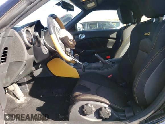 ✅ 2018 Nissan 370Z • VIN: JN1AZ4EH3JM571222 • Lot: 49055595. Wystawiony na Copart z przebiegiem 44 300 mil. Bezpłatny archiwum sprzedaży aukcyjnych z USA i szczegółowy raport historii pojazdu na DreamBid. Zdjęcie 7.