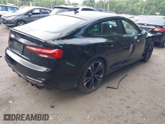 ✅ 2024 Audi S5 Sportback Premium Plus • VIN: WAUC4CF5XRA070955 • Лот: 42384934. Опубликован ранее на IAAI с пробегом 35 178 миль. Бесплатный доступ к архиву аукционных продаж из США и подробный отчёт об истории автомобиля на DreamBid. Изображение 4.