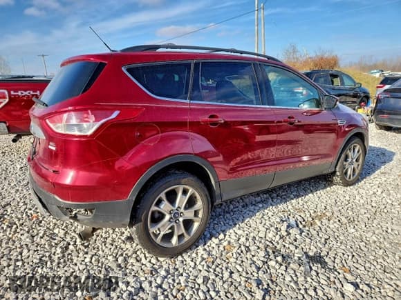 ✅ 2013 Ford Escape SEL • VIN: 1FMCU9HX7DUA92984 • Lot: 92803505. Listed on Copart with 145,968 mi. Free auction sales archive from the USA and detailed vehicle history report at DreamBid. Image 3.