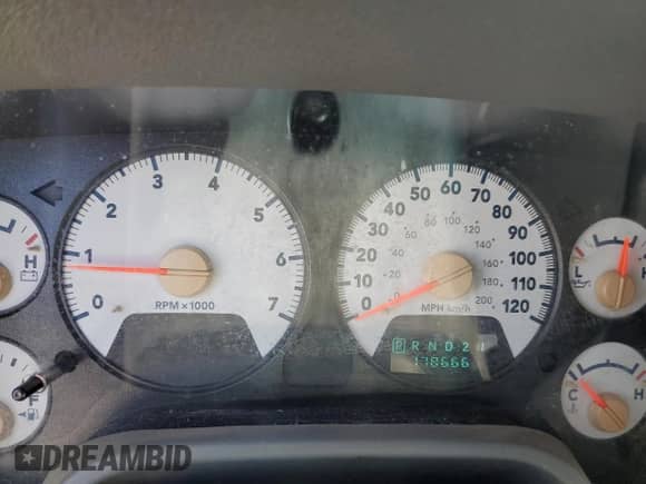 2006 Dodge 1500 SLT z VIN 1D7HA18N76S717519, wystawiony jako Copart lot #71481404 z przebiegiem 178 666 mil mil oraz Czysty tytuł • Clean title. Historia ofert i sprzedaży dostępna na DreamBid. Obrazek 9.