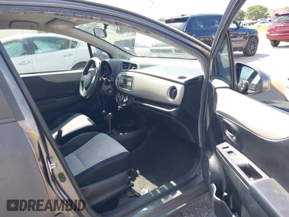 ✅ 2012 Toyota Yaris LE • VIN: JTDKTUD38CD520567 • Lot: 40616970. Listed on IAAI with 156,984 mi. Free auction sales archive from the USA and detailed vehicle history report at DreamBid. Image 5.