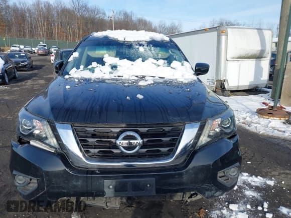 ✅ 2019 Nissan Pathfinder SV • VIN: 5N1DR2MM9KC652760 • Lot: 43879616. Wystawiony na IAAI z przebiegiem 102 389 mil. Bezpłatny archiwum sprzedaży aukcyjnych z USA i szczegółowy raport historii pojazdu na DreamBid. Zdjęcie 12.