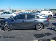 ✅ 2020 Kia Forte LXS • VIN: 3KPF24AD8LE202464 • Lot: 43566560. Wystawiony na IAAI z przebiegiem 81 049 mil. Bezpłatny archiwum sprzedaży aukcyjnych z USA i szczegółowy raport historii pojazdu na DreamBid. Zdjęcie 15.