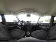 ✅ 2017 Jeep Renegade Altitude • VIN: ZACCJABB3HPG00628 • Lot: 42904912. Listed on IAAI with 74,548 mi. Free auction sales archive from the USA and detailed vehicle history report at DreamBid. Image 18.