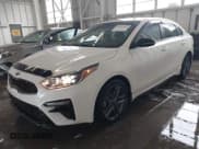 ✅ 2021 Kia Forte GT-Line • VIN: 3KPF34AD7ME390070 • Lot: 43341487. Wystawiony na IAAI z przebiegiem 62 921 mil. Bezpłatny archiwum sprzedaży aukcyjnych z USA i szczegółowy raport historii pojazdu na DreamBid. Zdjęcie 17.