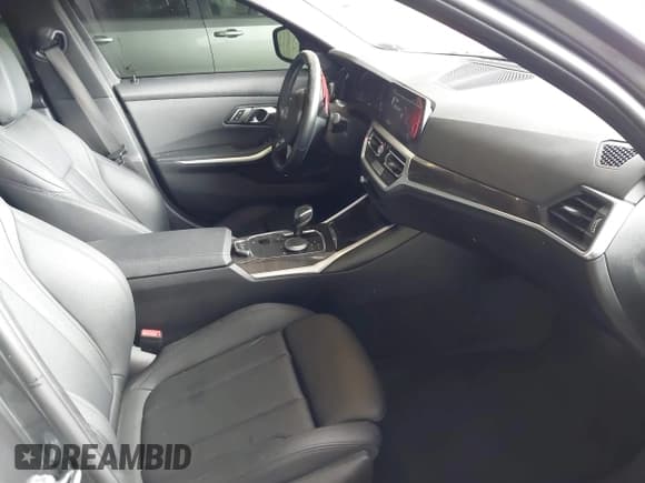✅ 2020 BMW 3 Series 330i xDrive • VIN: 3MW5R7J09L8B05601 • Lot: 41939056. Listed on IAAI with 80,572 mi. Free auction sales archive from the USA and detailed vehicle history report at DreamBid. Image 5.