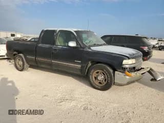 ✅ 2001 Chevrolet Silverado 1500 LS • VIN: 2GCEC19T911399304 • Лот: 76917454. Опубликован ранее на Copart с пробегом 255 378 миль. Бесплатный доступ к архиву аукционных продаж из США и подробный отчёт об истории автомобиля на DreamBid. Изображение 4.
