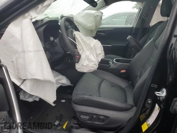 ✅ 2024 Toyota RAV4 Hybrid XLE Premium • VIN: 2T3B6RFV3RW053752 • Lot: 57975225. Listed on Copart with 8,356 mi. Free auction sales archive from the USA and detailed vehicle history report at DreamBid. Image 7.