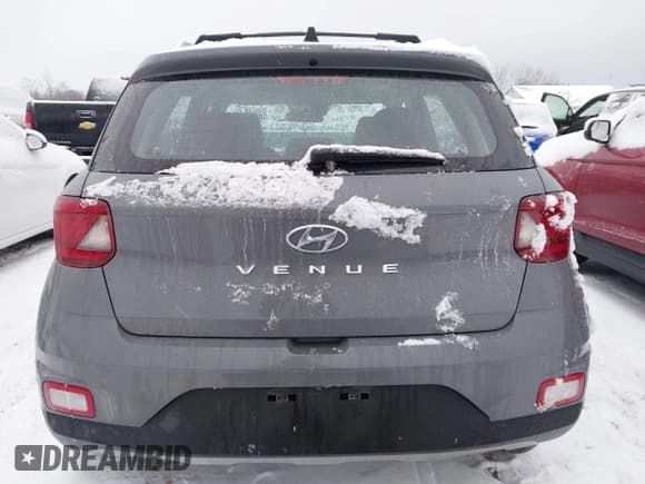 ✅ 2021 Hyundai Venue SEL • VIN: KMHRC8A36MU099164 • Lot: 41335342. Listed on IAAI with 27,484 mi. Free auction sales archive from the USA and detailed vehicle history report at DreamBid. Image 16.