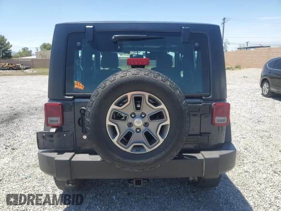 ✅ 2016 Jeep Wrangler Rubicon • VIN: 1C4BJWCG7GL347545 • Lot: 57857585. Listed on Copart with 120,470 mi. Free auction sales archive from the USA and detailed vehicle history report at DreamBid. Image 6.