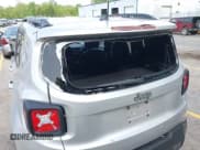 ✅ 2017 Jeep Renegade Altitude • VIN: ZACCJABB0HPF50416 • Lot: 42331291. Wystawiony na IAAI z przebiegiem 109 509 mil. Bezpłatny archiwum sprzedaży aukcyjnych z USA i szczegółowy raport historii pojazdu na DreamBid. Zdjęcie 6.