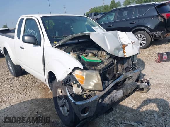 2011 Nissan Frontier SV z VIN 1N6AD0CU0BC423280, wystawiony jako IAAI lot #42399892 z przebiegiem 174 101 mil mil oraz . Historia ofert i sprzedaży dostępna na DreamBid. Obrazek 1.