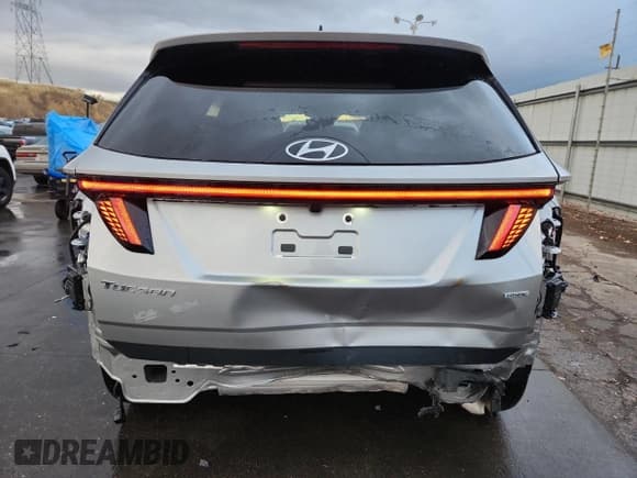 ✅ 2024 Hyundai Tucson Limited • VIN: 5NMJECDE1RH410266 • Лот: 89730445. Опубликован ранее на Copart с пробегом 10 071 миль. Бесплатный доступ к архиву аукционных продаж из США и подробный отчёт об истории автомобиля на DreamBid. Изображение 6.