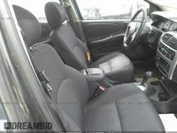 2003 Dodge Neon SXT z VIN 1B3ES56C63D251649, wystawiony jako IAAI lot #27562059 z przebiegiem 222 302 mil mil oraz . Historia ofert i sprzedaży dostępna na DreamBid. Obrazek 5.