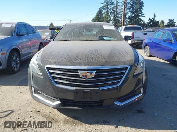 ✅ 2018 Cadillac CT6 Premium Luxury AWD • VIN: 1G6KG5RSXJU115496 • Lot: 41457590. Wystawiony na IAAI z przebiegiem 47 266 mil. Bezpłatny archiwum sprzedaży aukcyjnych z USA i szczegółowy raport historii pojazdu na DreamBid. Zdjęcie 12.