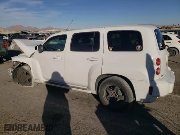 ✅ 2011 Chevrolet HHR 1LT • VIN: 3GNBABFW3BS533993 • Lot: 82218174. Listed on Copart with 147,483 mi. Free auction sales archive from the USA and detailed vehicle history report at DreamBid. Image 2.