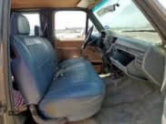 ✅ 1992 Ford F-150 S • VIN: 1FTEX15Y9NKA09698 • Lot: 56595305. Wystawiony na Copart z przebiegiem Nie podano. Bezpłatny archiwum sprzedaży aukcyjnych z USA i szczegółowy raport historii pojazdu na DreamBid. Zdjęcie 7.