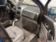 ✅ 2005 Saturn VUE • VIN: 5GZCZ63405S846000 • Lot: 42081031. Wystawiony na IAAI z przebiegiem 107 517 mil. Bezpłatny archiwum sprzedaży aukcyjnych z USA i szczegółowy raport historii pojazdu na DreamBid. Zdjęcie 5.