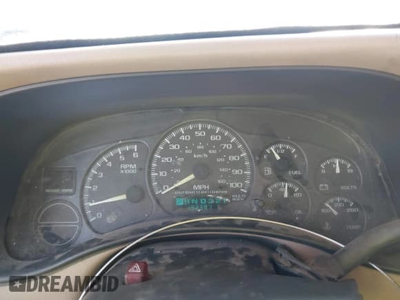 ✅ 2002 Chevrolet Suburban LT • VIN: 3GNEC16Z72G347985 • Лот: 43535337. Опубликован ранее на IAAI с пробегом 192 301 миль. Бесплатный доступ к архиву аукционных продаж из США и подробный отчёт об истории автомобиля на DreamBid. Изображение 7.