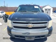 ✅ 2007 Chevrolet Silverado 1500 1LT • VIN: 2GCEC13J771553248 • Lot: 42212718. Wystawiony na IAAI z przebiegiem 206 338 mil. Bezpłatny archiwum sprzedaży aukcyjnych z USA i szczegółowy raport historii pojazdu na DreamBid. Zdjęcie 12.