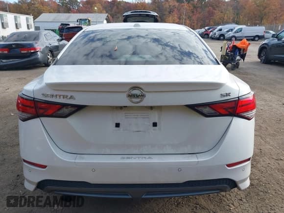 ✅ 2020 Nissan Sentra SR • VIN: 3N1AB8DV9LY274698 • Lot: 43603428. Listed on IAAI with 89,485 mi. Free auction sales archive from the USA and detailed vehicle history report at DreamBid. Image 16.
