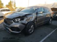 ✅ 2018 Hyundai Santa Fe 2.4L • VIN: 5XYZT3LB0JG541252 • Лот: 71898762. Опубликован ранее на Copart с пробегом 104 475 миль. Бесплатный доступ к архиву аукционных продаж из США и подробный отчёт об истории автомобиля на DreamBid. Изображение 1.