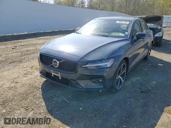 ✅ 2023 Volvo S60 Plus Dark Theme • VIN: 7JRL12TW3PG252348 • Lot: 50881495. Listed on Copart with 15,178 mi. Free auction sales archive from the USA and detailed vehicle history report at DreamBid. Image 11.